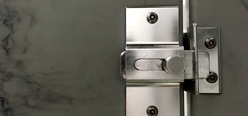 Fix A Room Door Lock in Fresno, CA