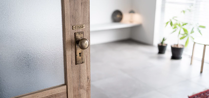 Deadbolt Door Lock Knob Repair in Fresno, California